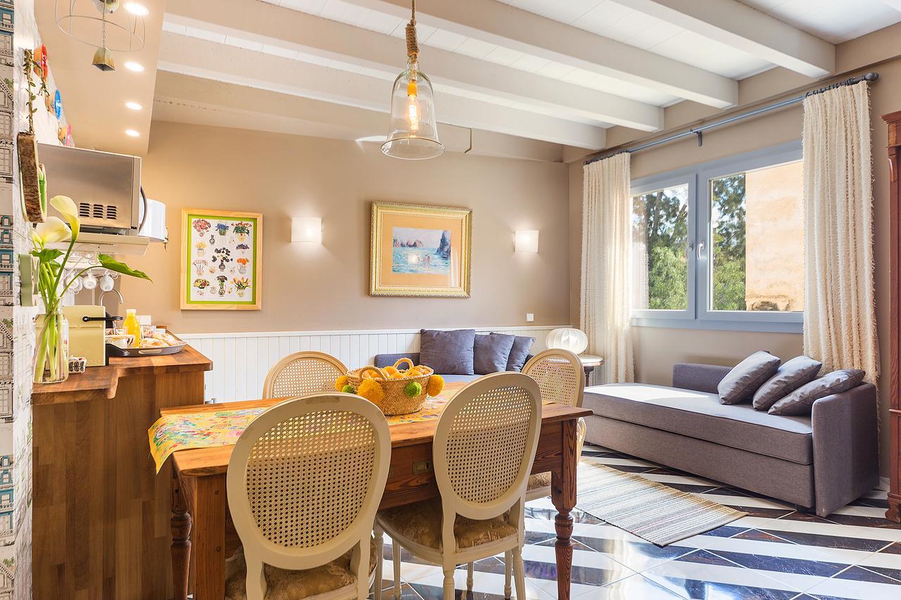 Llucmajor Suites Bagian luar foto