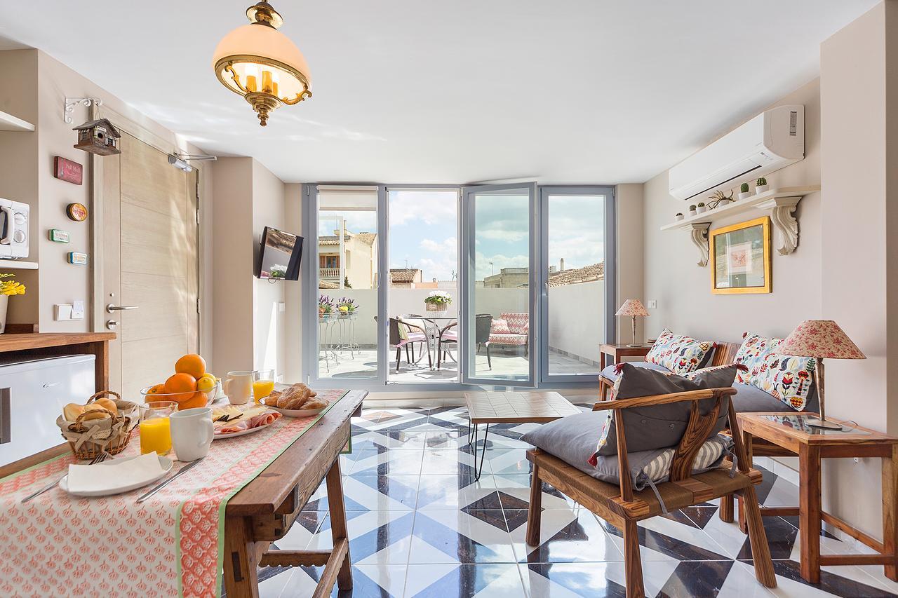 Llucmajor Suites Bagian luar foto