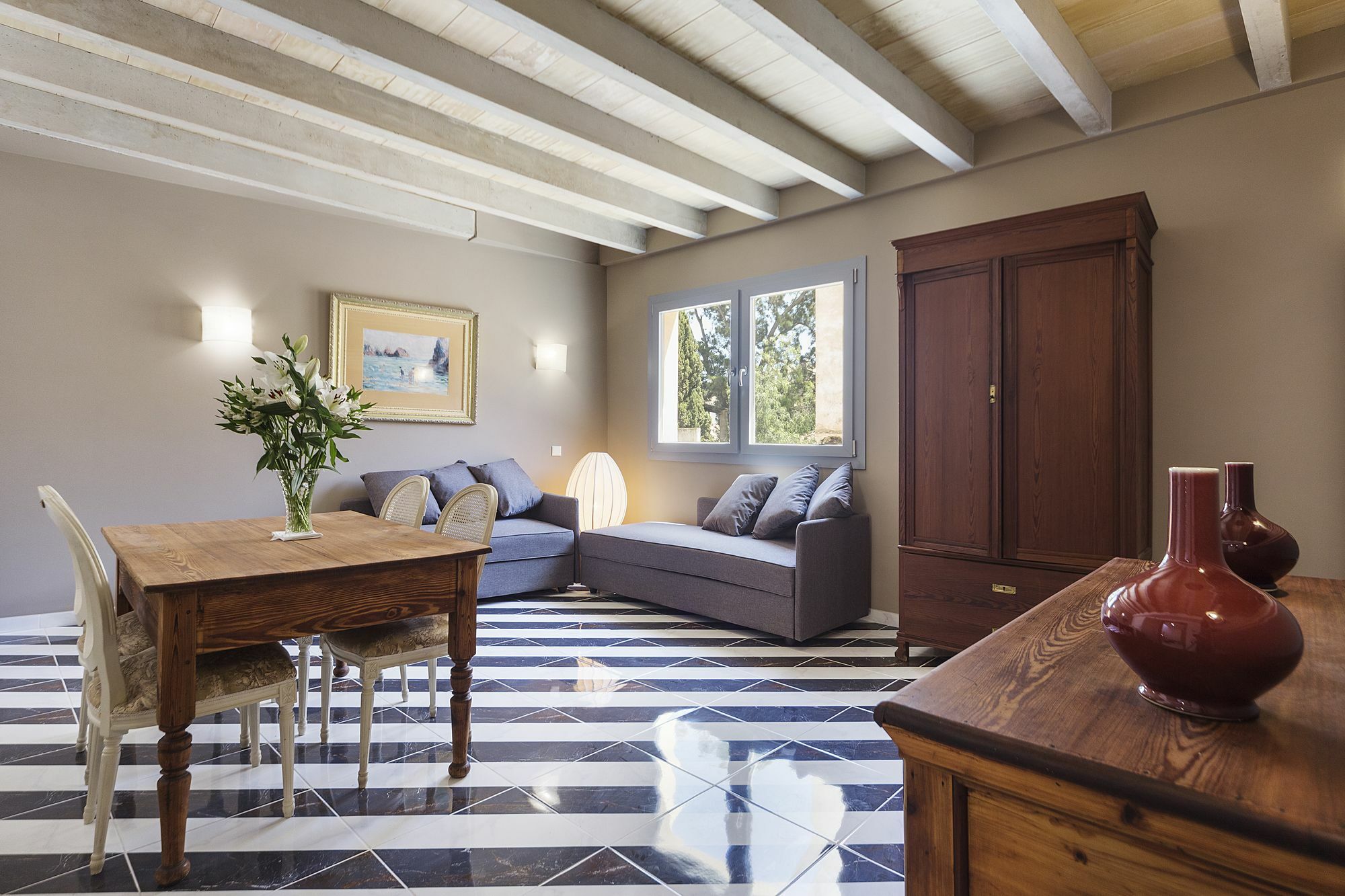 Llucmajor Suites Bagian luar foto
